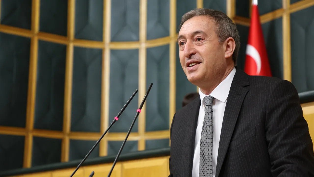 DEM Parti Eş Genel Başkanı Tuncer Bakırhan: “Muhalefet Kimliğimizi Asla Kaybetmeyeceğiz, CHP Bizim Adayımıza Oy Versin”