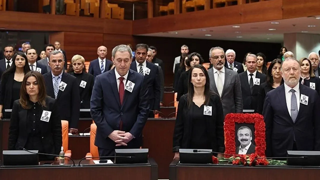 'PKK'nın Silah Bırakma' Süreciyle İlgili DEM Parti’den Açıklama