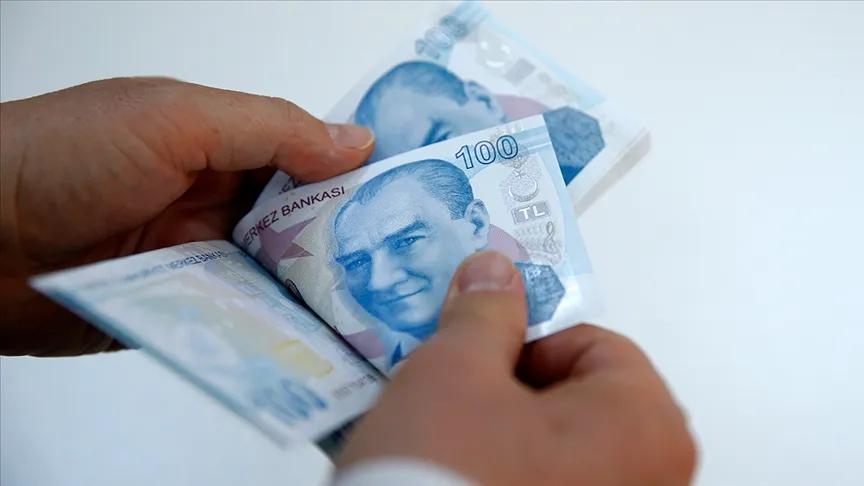 Milyonlarca Çalışan 2026'da Asgari Ücretin Ne Kadar Olacağını Merak Ediyor: Yine Açlık Sınırı Altında Kalır Mı?