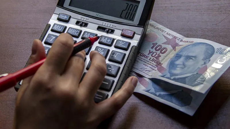 Yeni Vergi Paketi Yürürlüğe Girdi: Araç Satışından Emlak Vergisine Kadar Yeni Dönem Başlıyor!