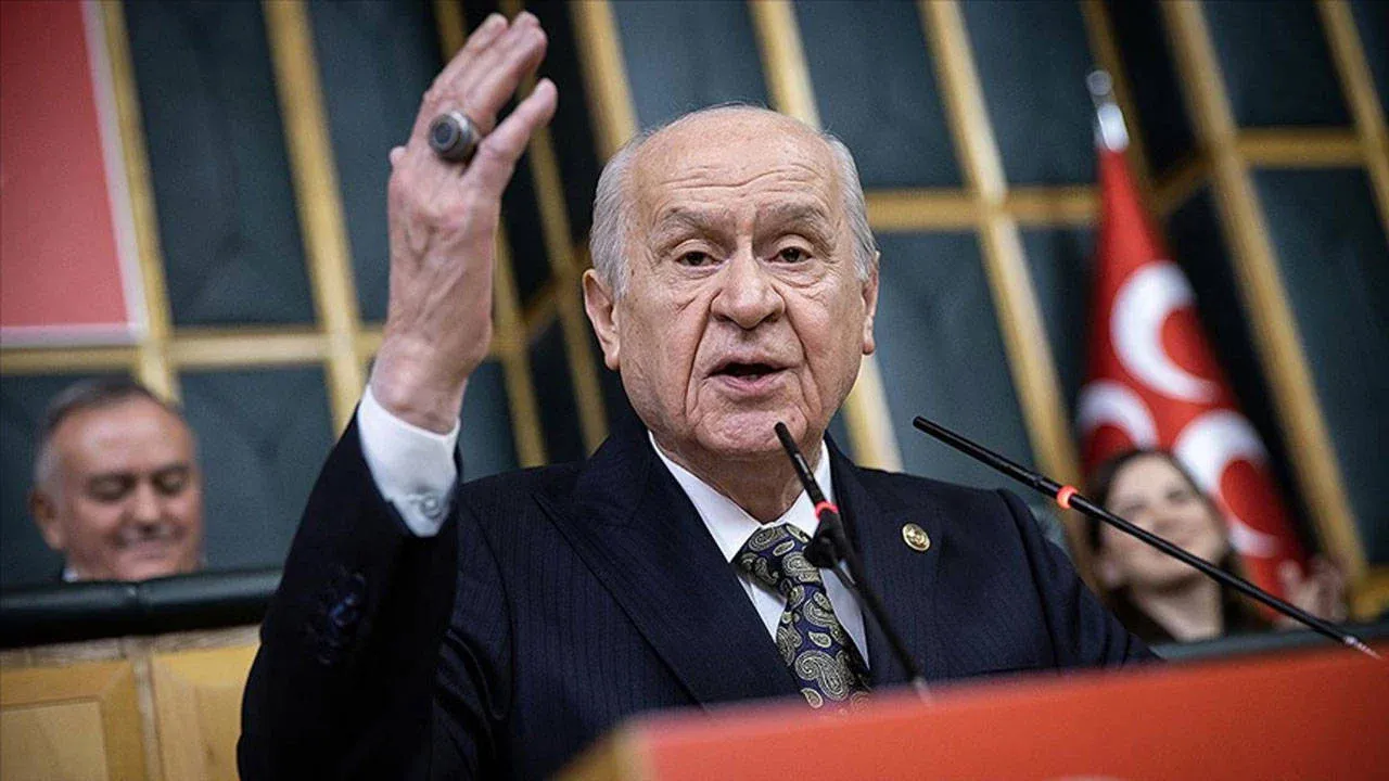 Bahçeli: “Suça Karışmayan Herkes Gelip Ailesiyle Kucaklaşmalı”