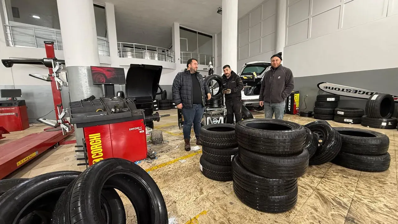Kar Yağdı, Kış Lastiğine İlgi Arttı
