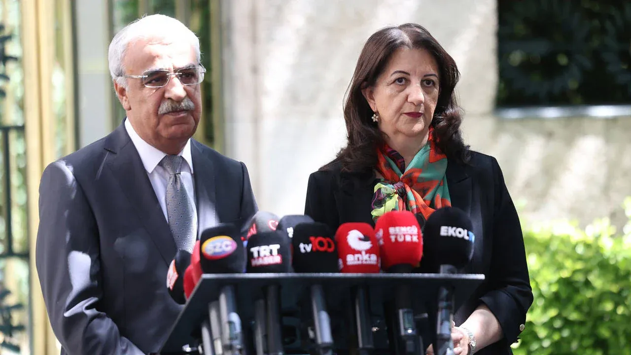 İmralı Heyeti Ada’ya Gitmişti: “Yönetim ve İktidar Şansını Doğru Kullanmak İsteyenlerin Çözüme Ortak Olması Gerekir”