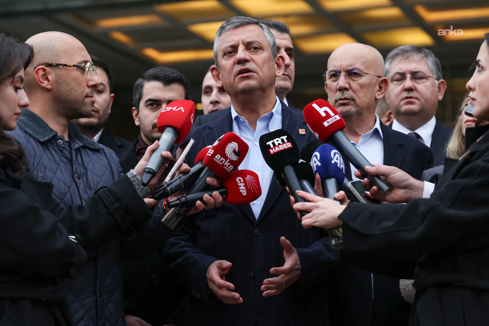 Özel'in de Aralarında Olduğu 10 Milletvekilinin Dokunulmazlık Dosyası Meclis'e Sunuldu