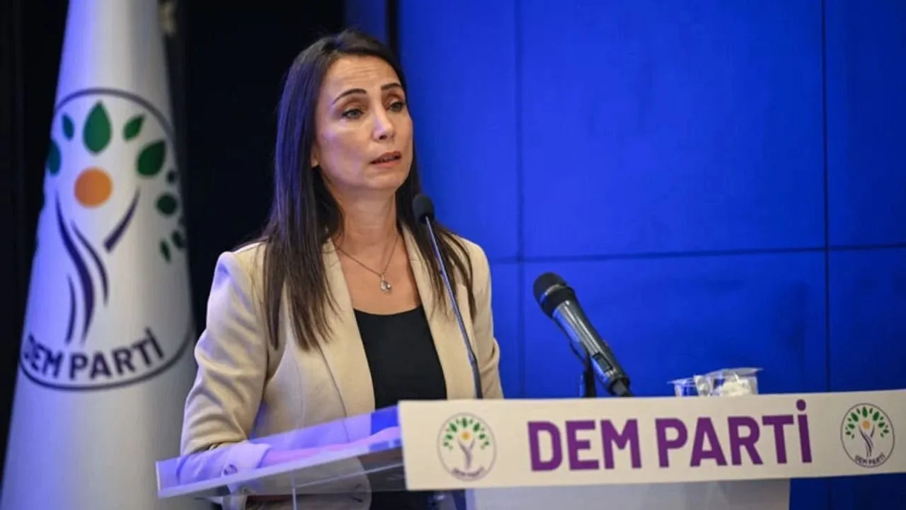 DEM Partili Hatimoğlu’ndan İktidara Sert Uyarı