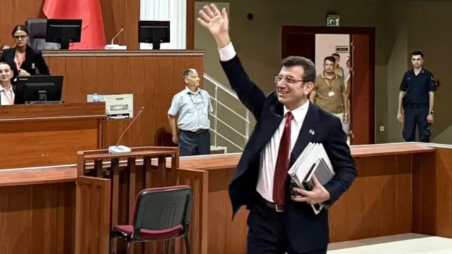İmamoğlu'nun 'Diploma Davası'nda Dördüncü Duruşma Görülüyor