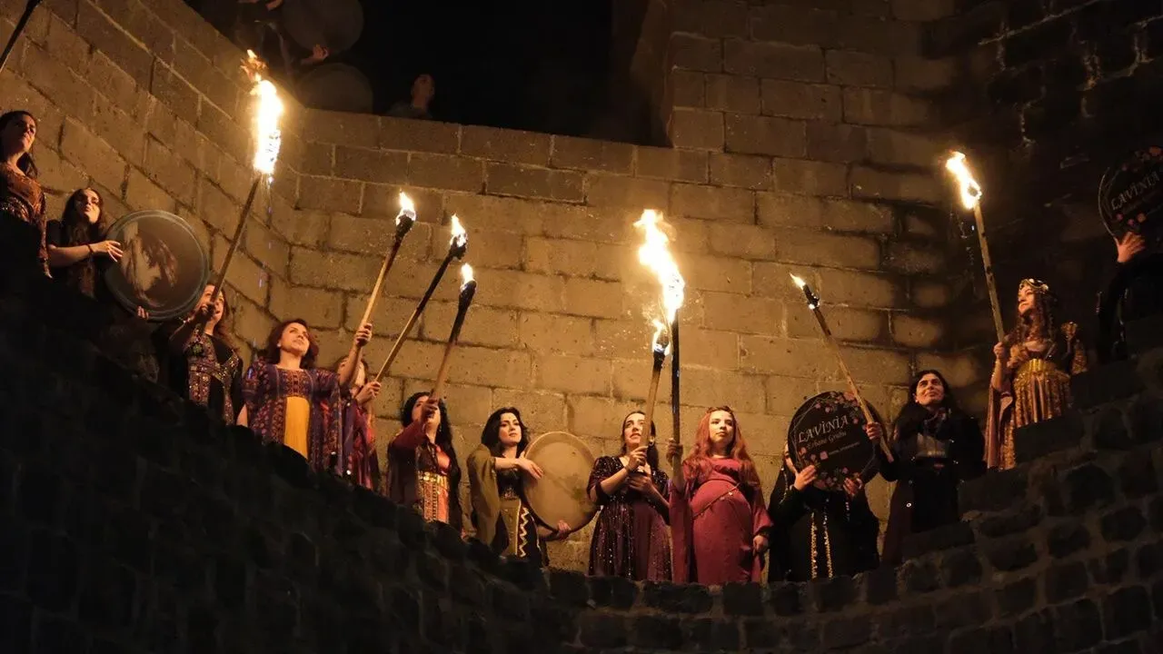 Newroz Ateşi Yakıldı