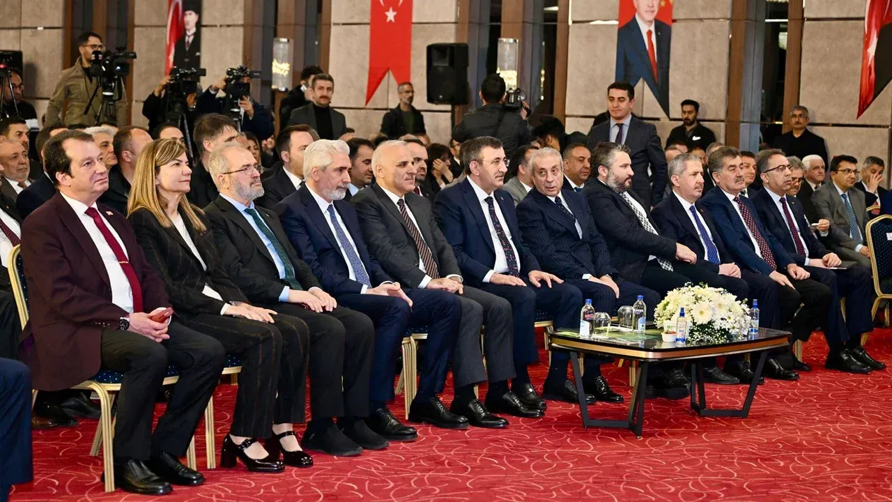 Diyarbakır'da Çalıştay: "Süreç İleri Bir Noktaya Taşınacak"