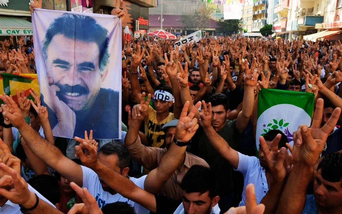 Abdullah Öcalan: Süreçte Israr ve Acele Ediyoruz