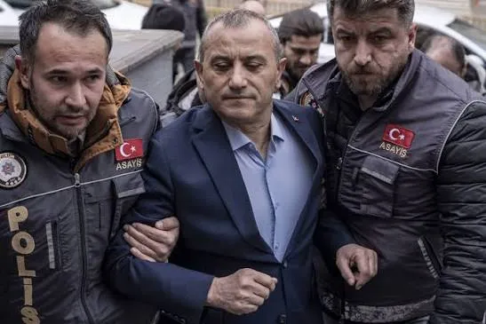 Tuncay Sonel'in Yazışmaları Ortaya Çıktı: İki Gözaltı