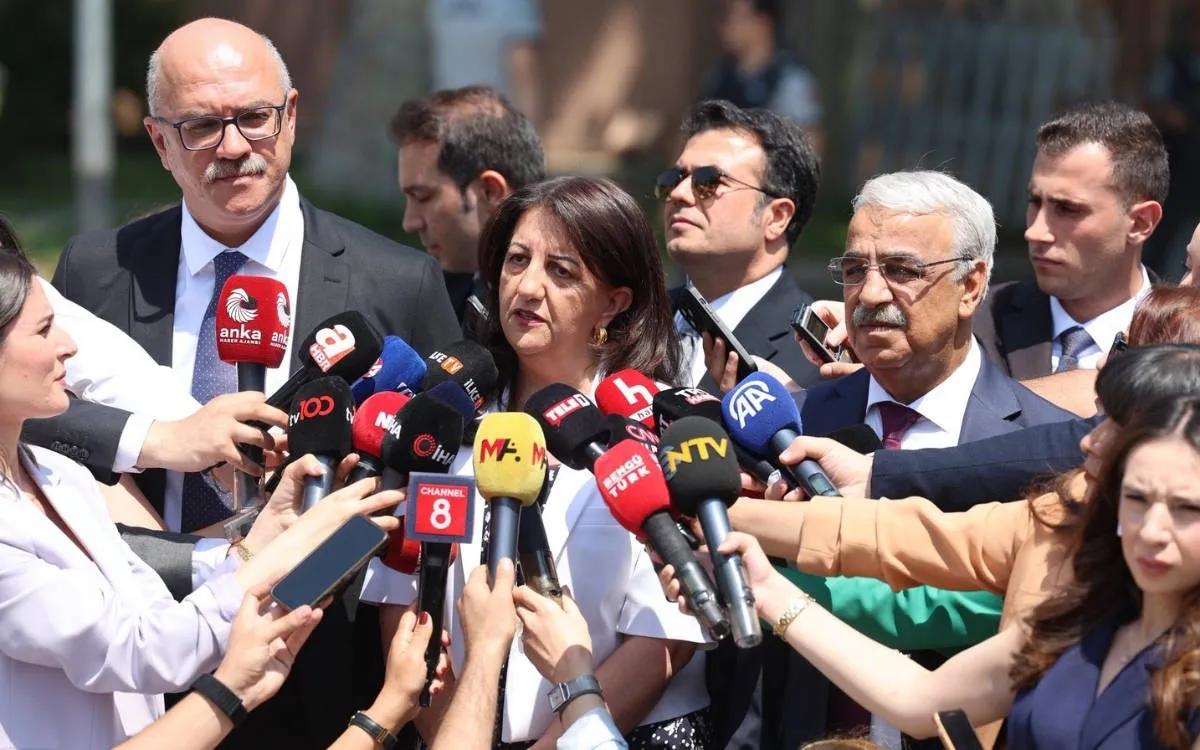 İmralı Heyeti, AK Parti İle Görüştü