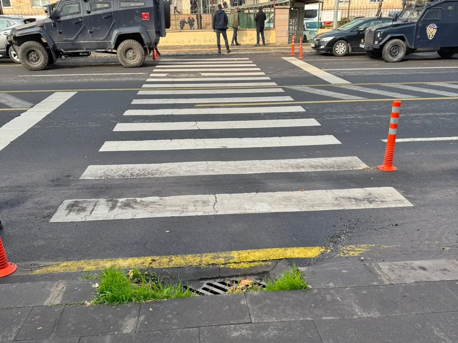 yer: Diyarbakır Adliye Önü