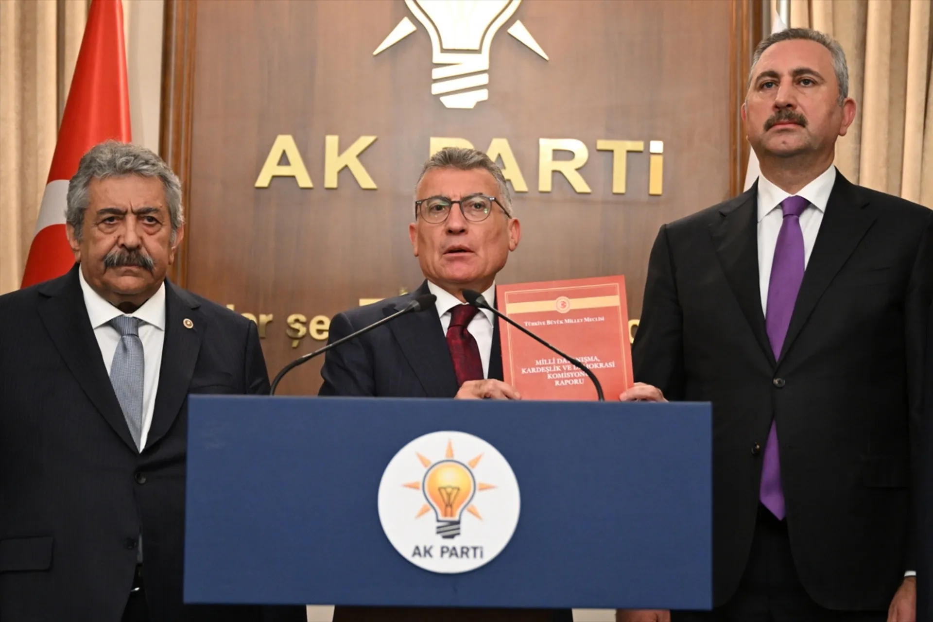 10 Soruda Çerçeve Yasa: Süreç Nasıl İşleyecek?