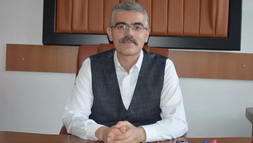Fırat Üniversitesi Öğretim Üyesi Prof. Dr. Kürşat Esat Alyamaç