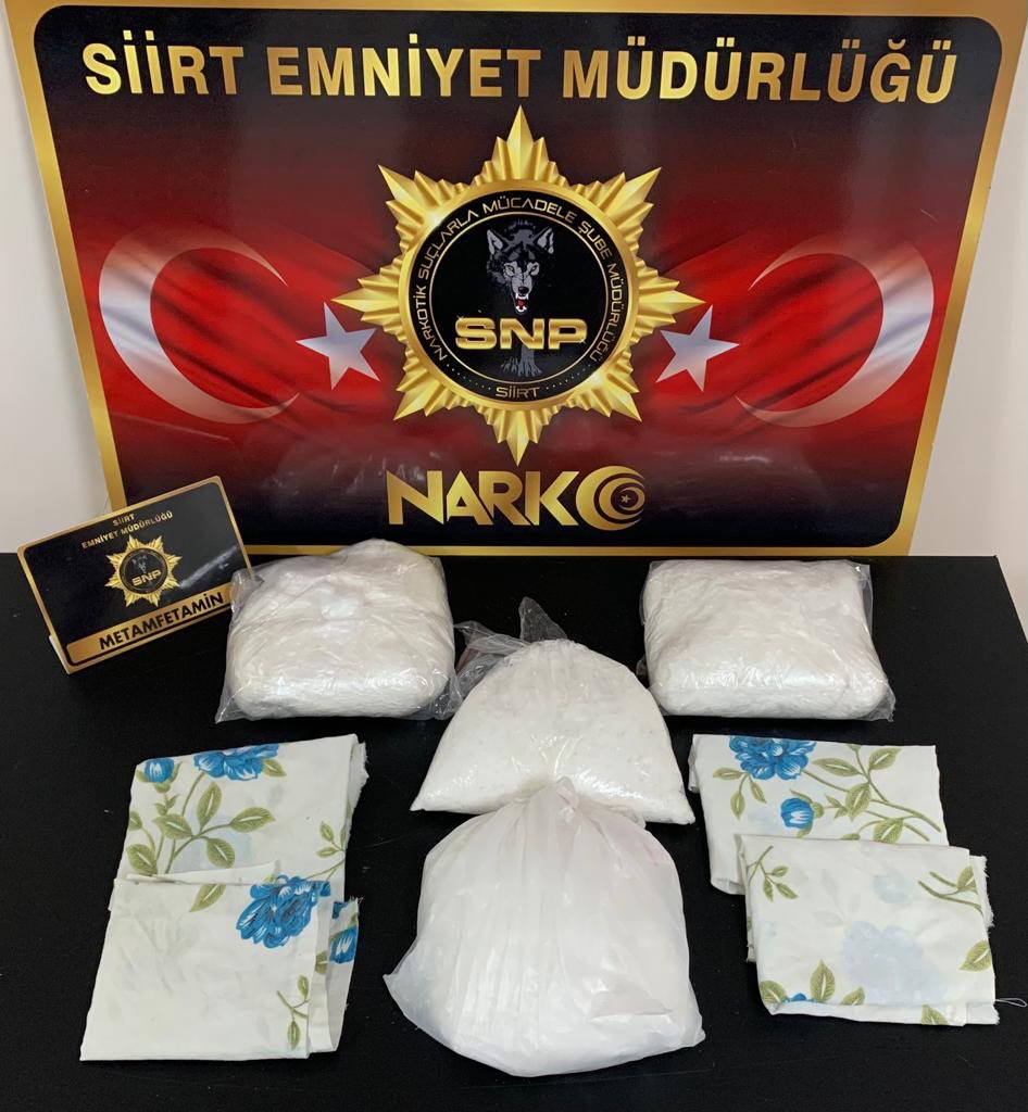 Veysel Karani'de 3 Kilo 430 Gram Metamfetamin Ele Geçirildi