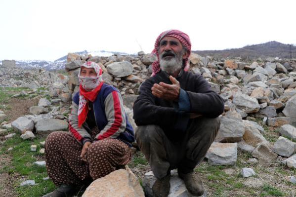 SİİRT’İN DAĞLARINDA TEK BAŞLARINA YAŞIYORLAR, VİRÜSTEN KORKMUYORLAR