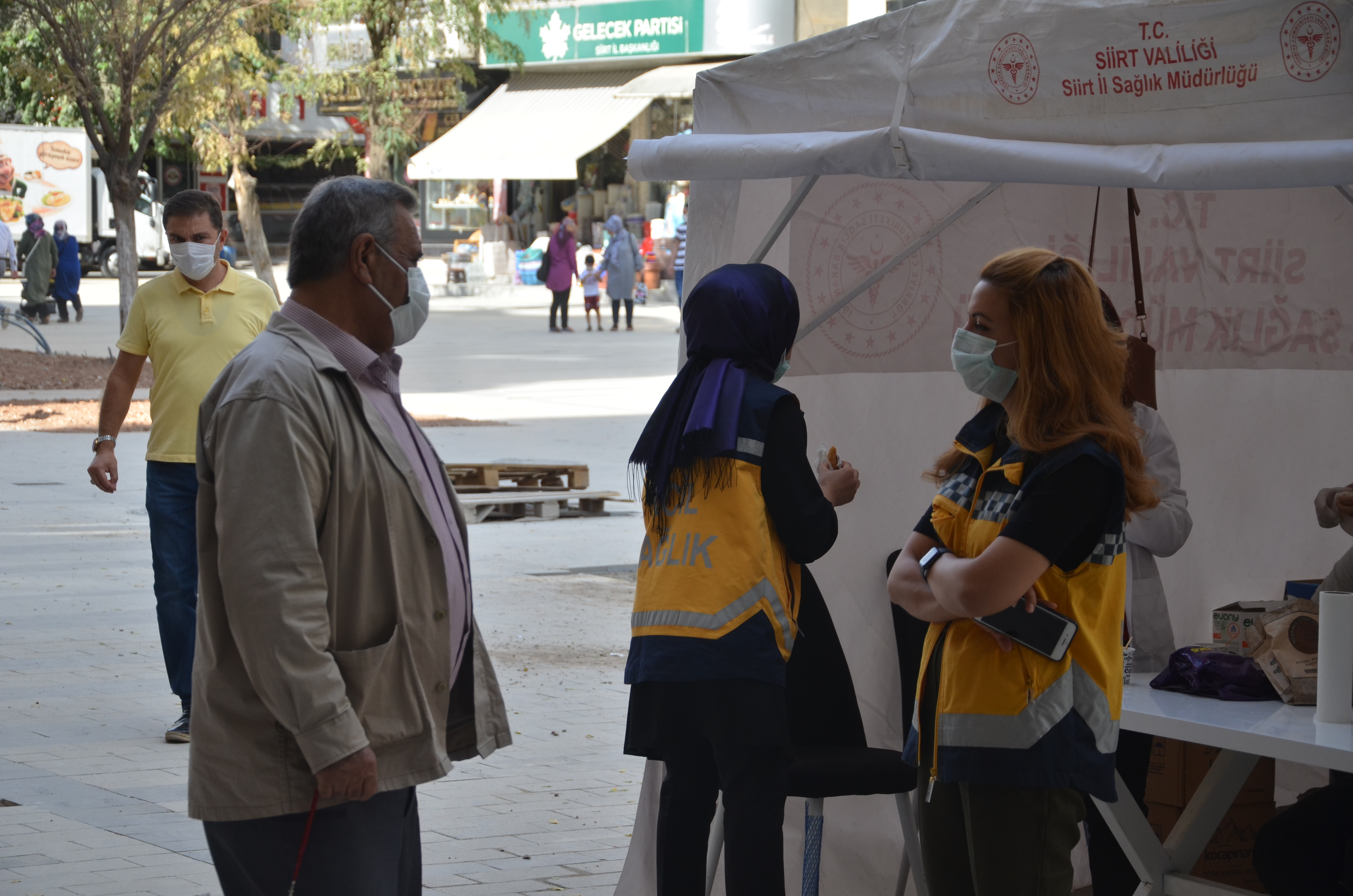 Siirtlilerin Aşıya Karşı Rehaveti Sürüyor