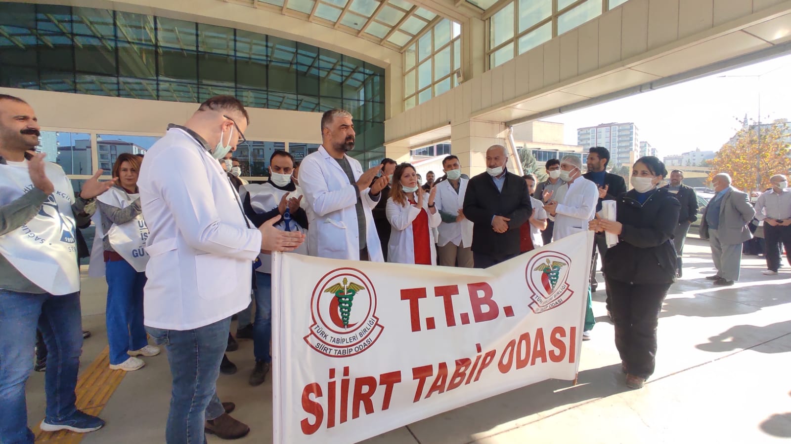 Siirt Tabip Odası Sağlık Bakanını İstifaya Davet Etti