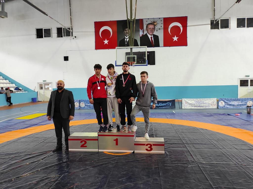 Siirtli Sporcular Güreş ve Judo'da Türkiye Finallerinde