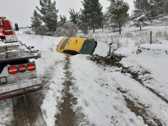 Kar Yağışı Sonrası Kazaların Ardı Arkası Kesilmiyor