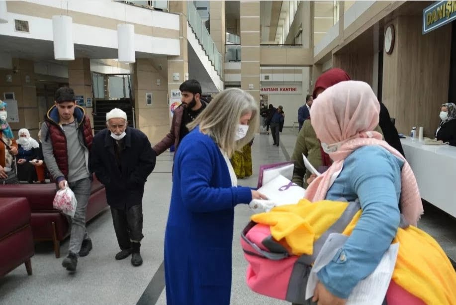 Dünya Kanser Gününde Bilinçlendirme Çalışması Yapıldı