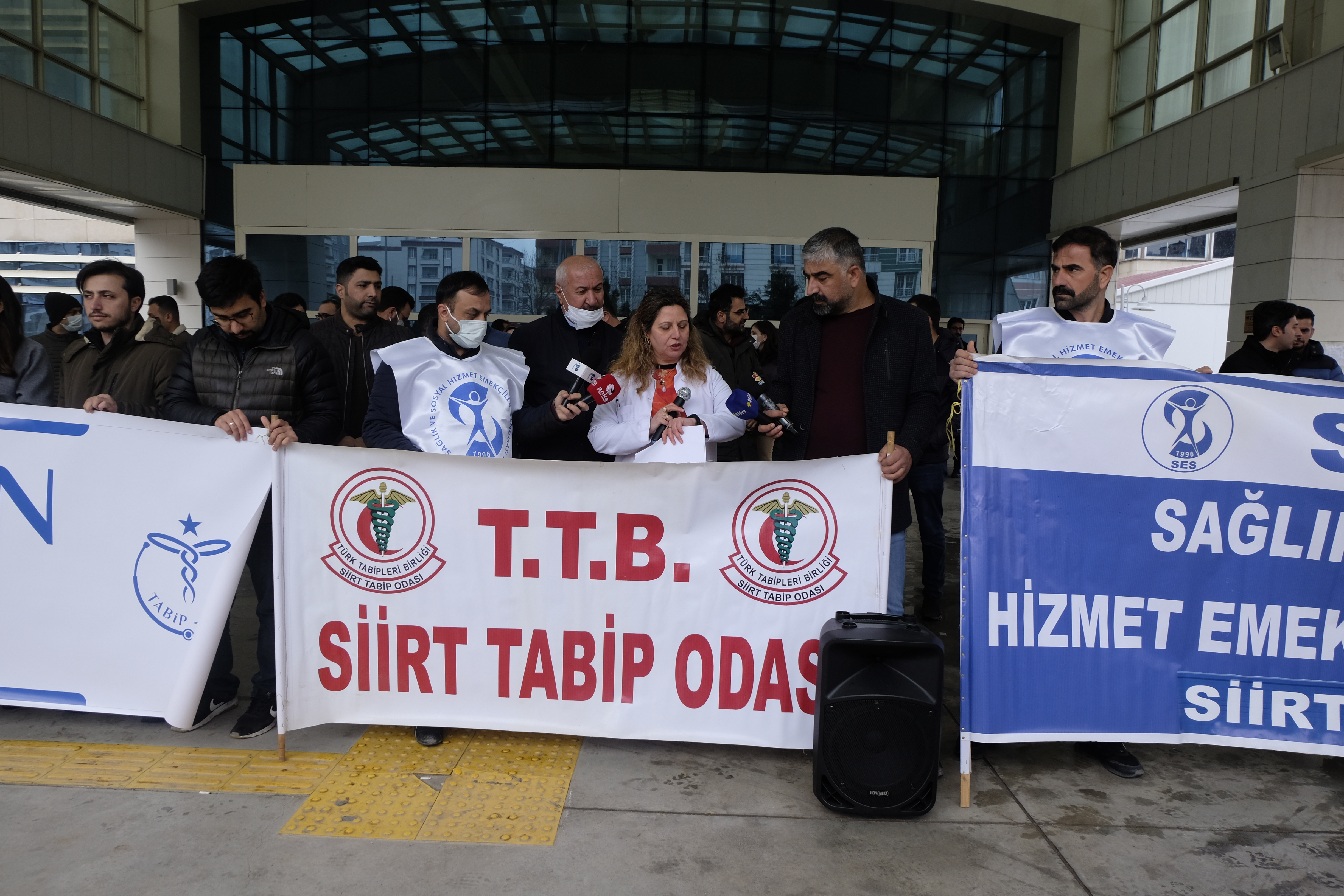 Siirt Tabip Odası: “Emeğimiz, Haklarımız, Sağlığımız ve Geleceğimiz İçin 14-15 Mart’ta G(ö)revdeyiz”