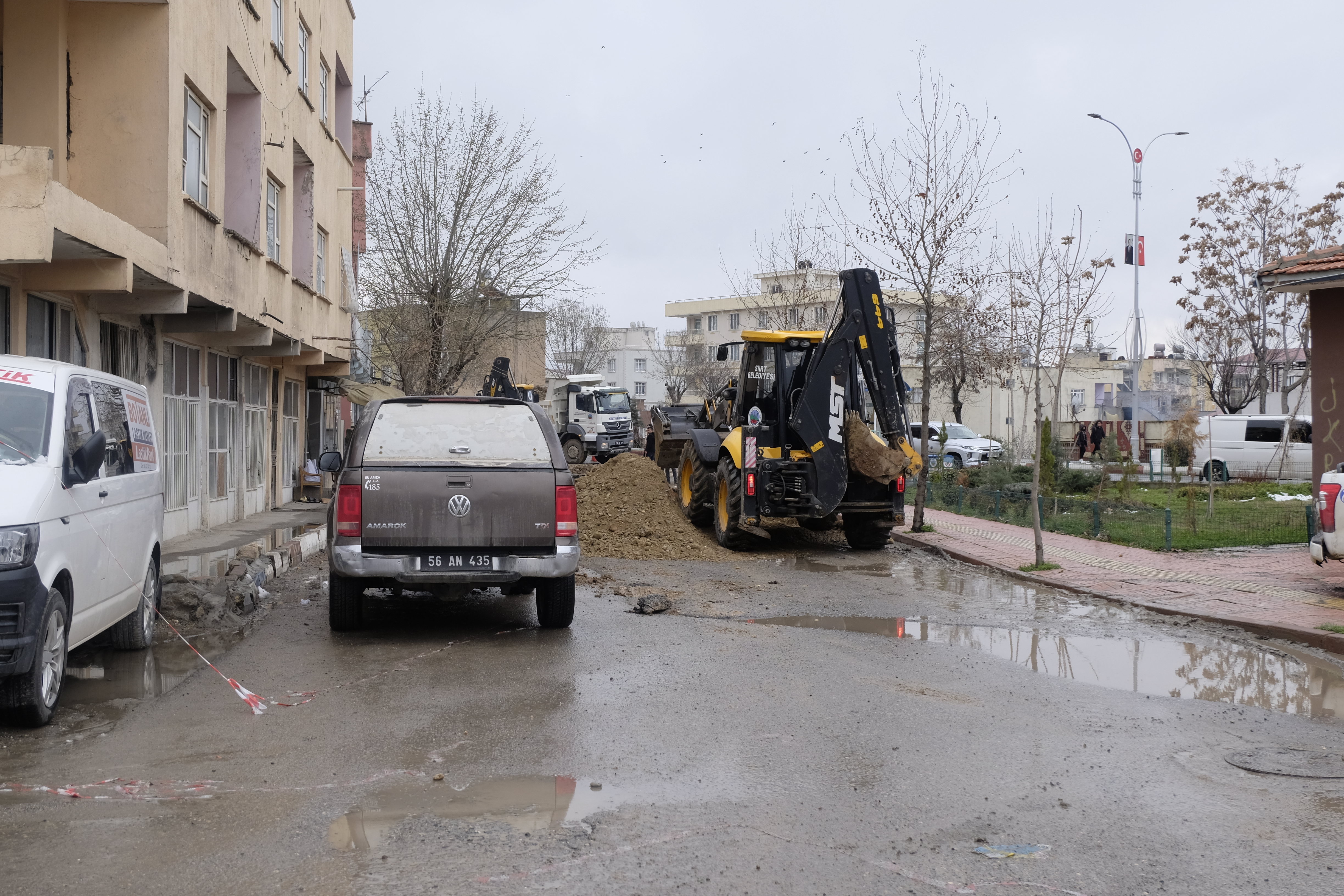 Haberimizden Sonra Yolun Çöken Kısımları Onarılmaya Başlandı