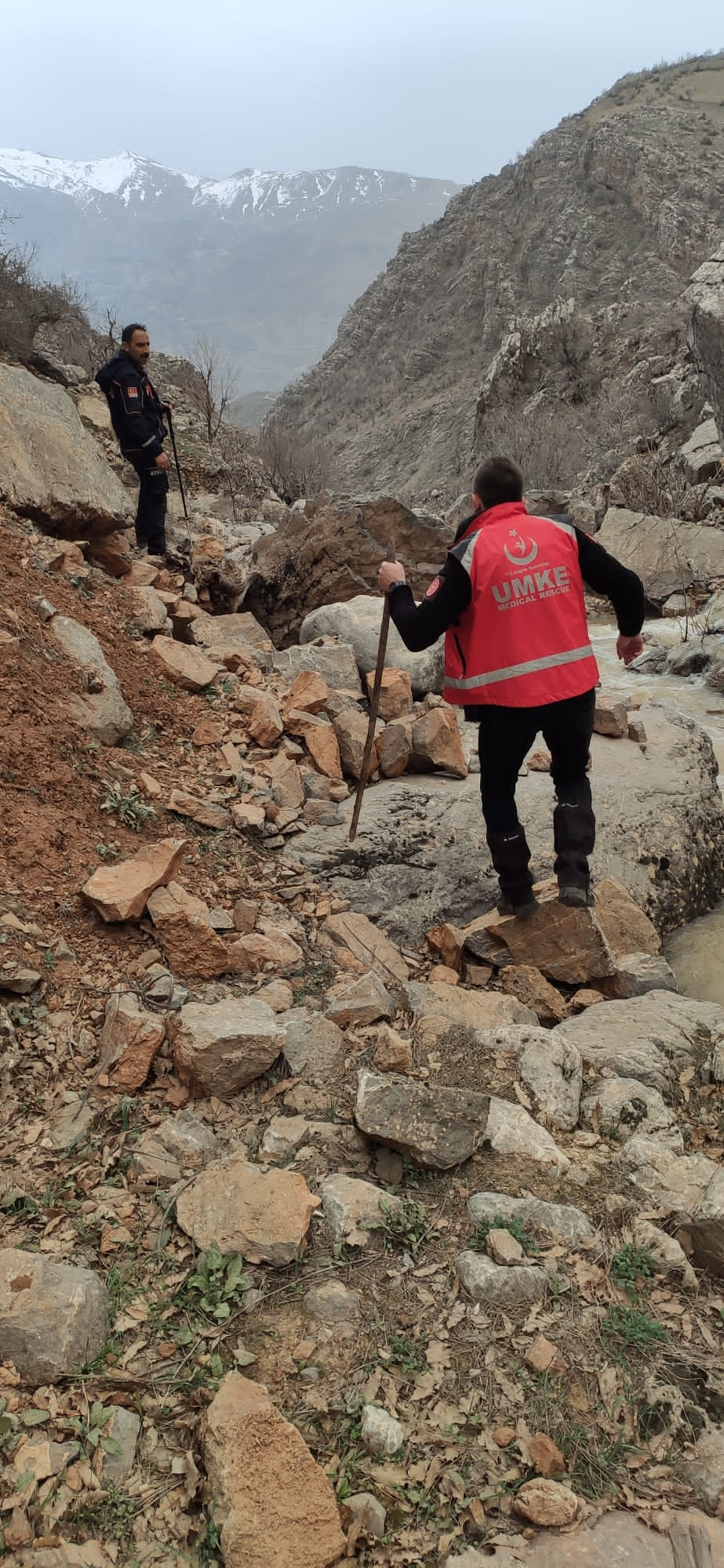 Şirvan'da Kaybolan 17 Yaşındaki Kız Bulundu