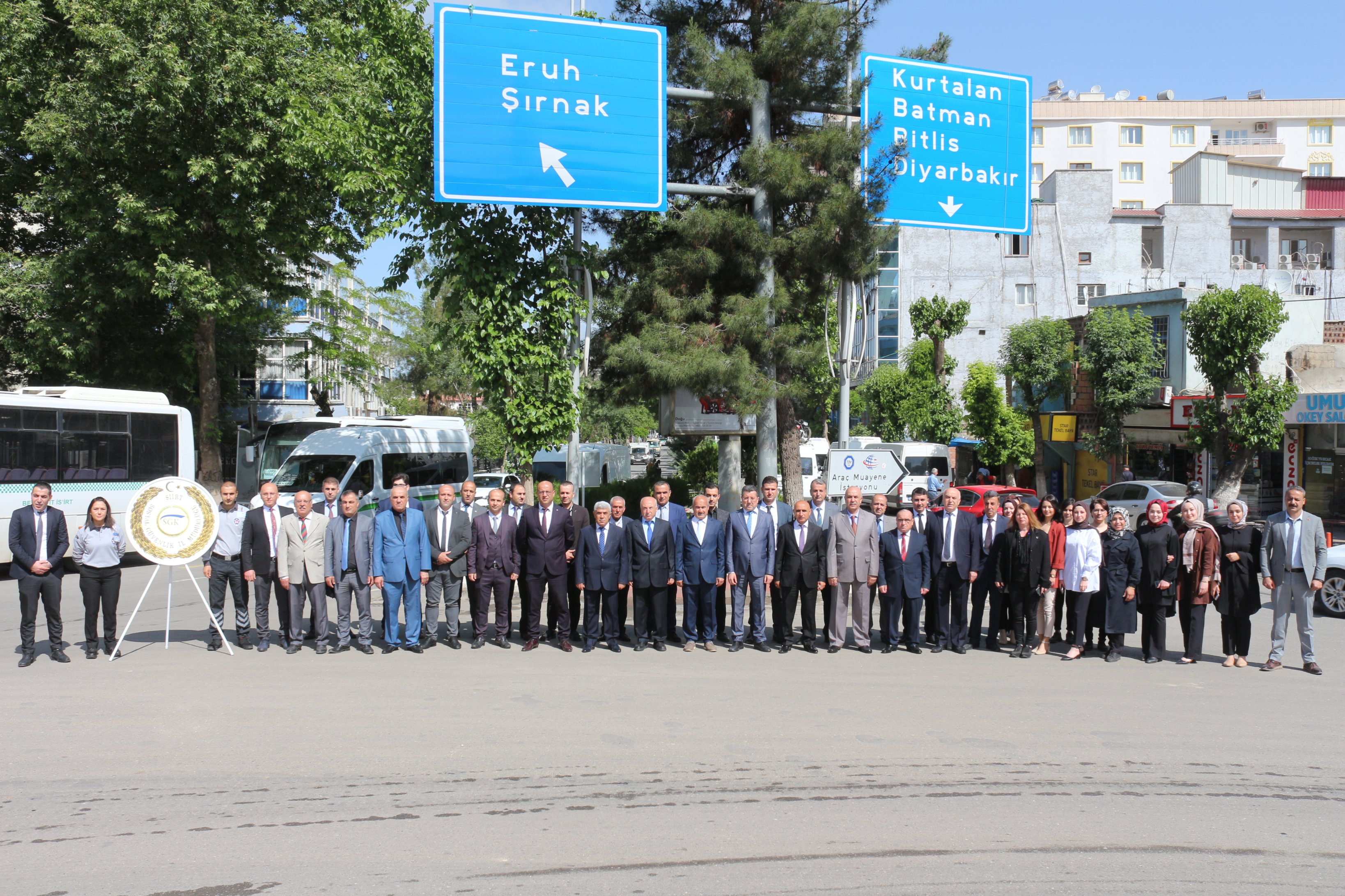 Sosyal Güvenlik Haftası Nedeniyle Atatürk Anıtına Çelenk Sunuldu