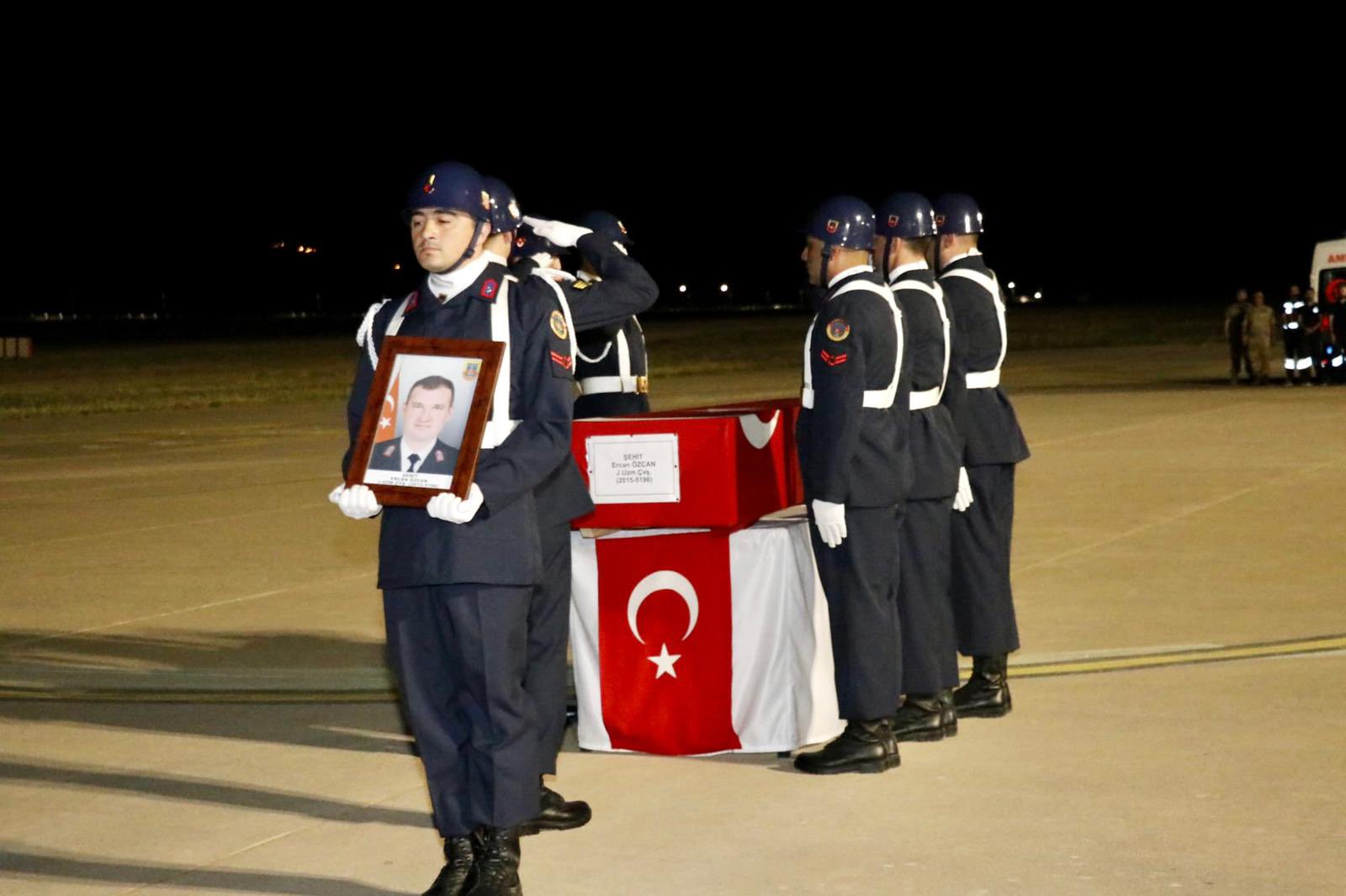 Şehit Asker Özcan Son Yolculuğuna Uğurlandı