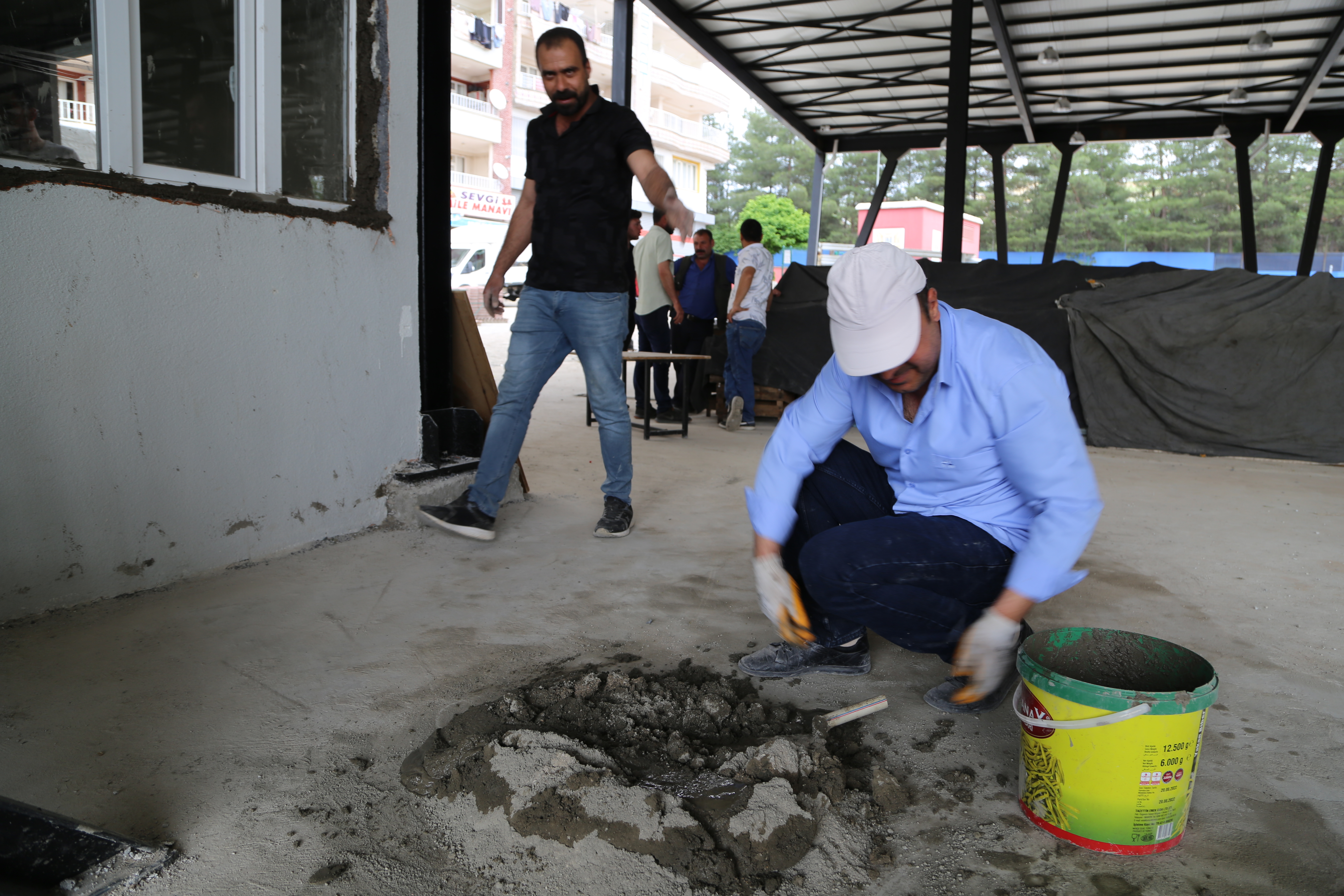 Siirtli Pazar Esnafı: “Çocuklarımızı Aç Bırakmamak Zorundayız”