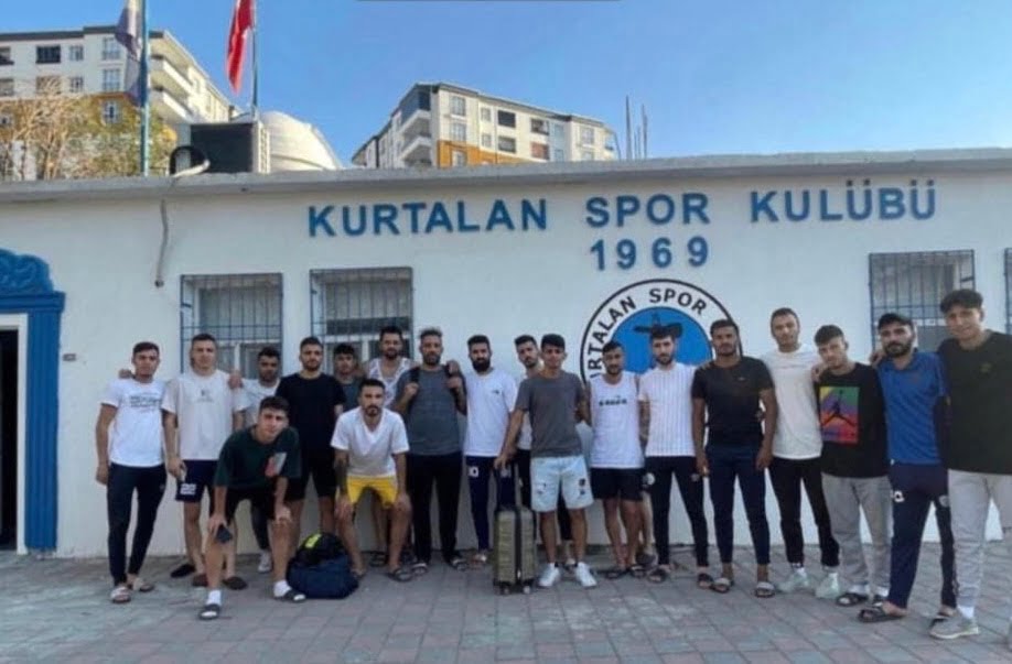 Kurtalanspor Oyuncuları Takımdan Çekildi