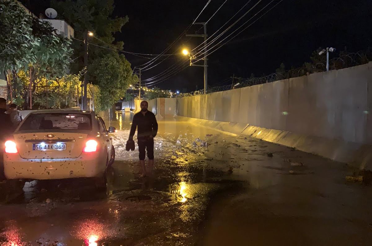 Siirt’te Bir Kadın Yağışlarla Devrilen Duvarın Altında Kaldı