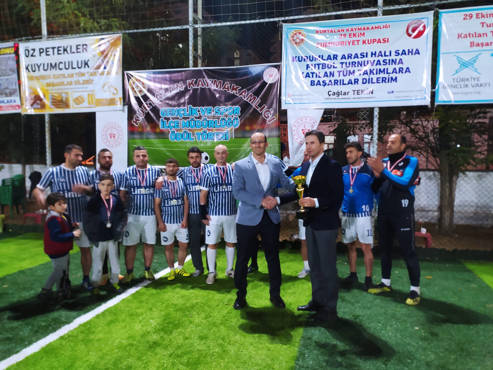 Kurtalan'da 29 Ekim Futbol Turnuvası Sona Erdi