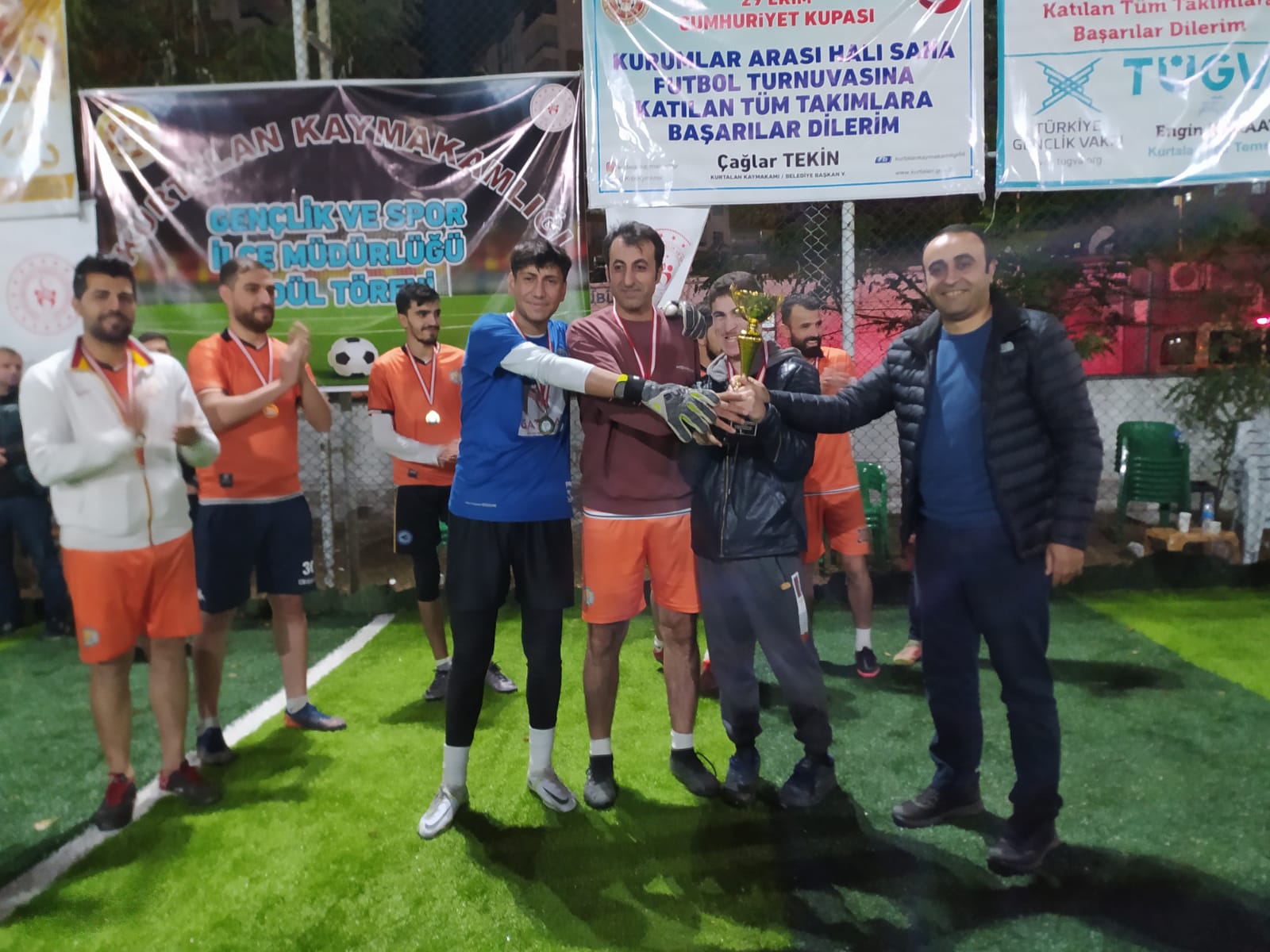 Kurtalan'da 29 Ekim Futbol Turnuvası Sona Erdi