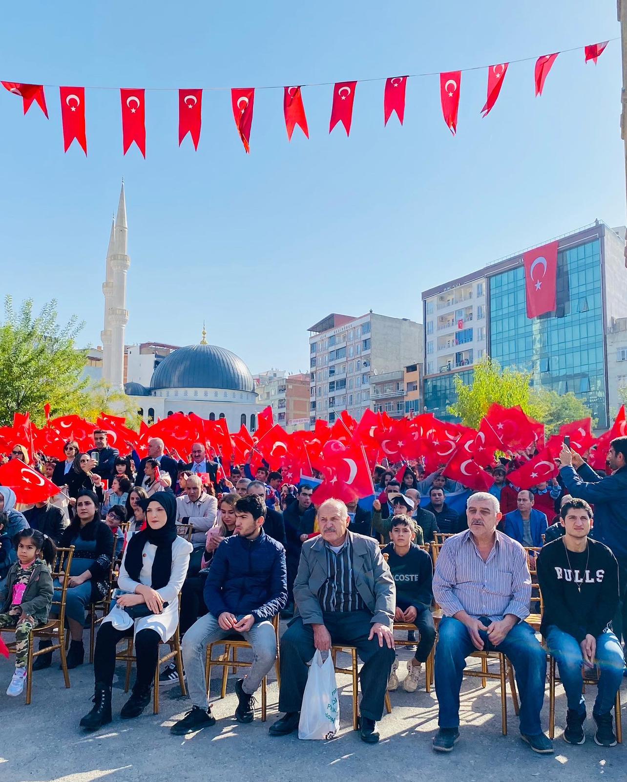 Siirt'te 29 Ekim Cumhuriyet Bayramı Kutlandı