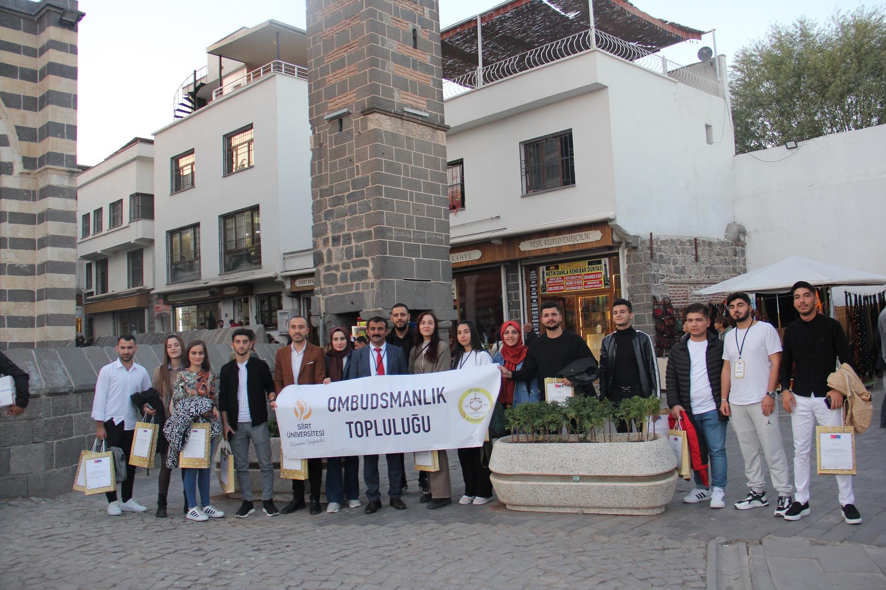 Siirt Üniversitesi Ombudsmanlık Topluluğu Kamu Denetçiliği Kurumu Toplantısına Katıldı