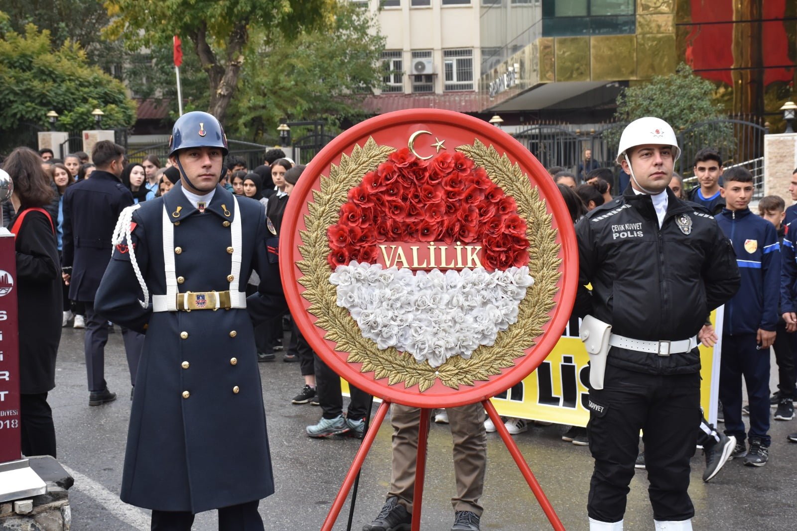 Siirt’te 10 Kasım Atatürk’ü Anma Etkinliği Düzenlendi