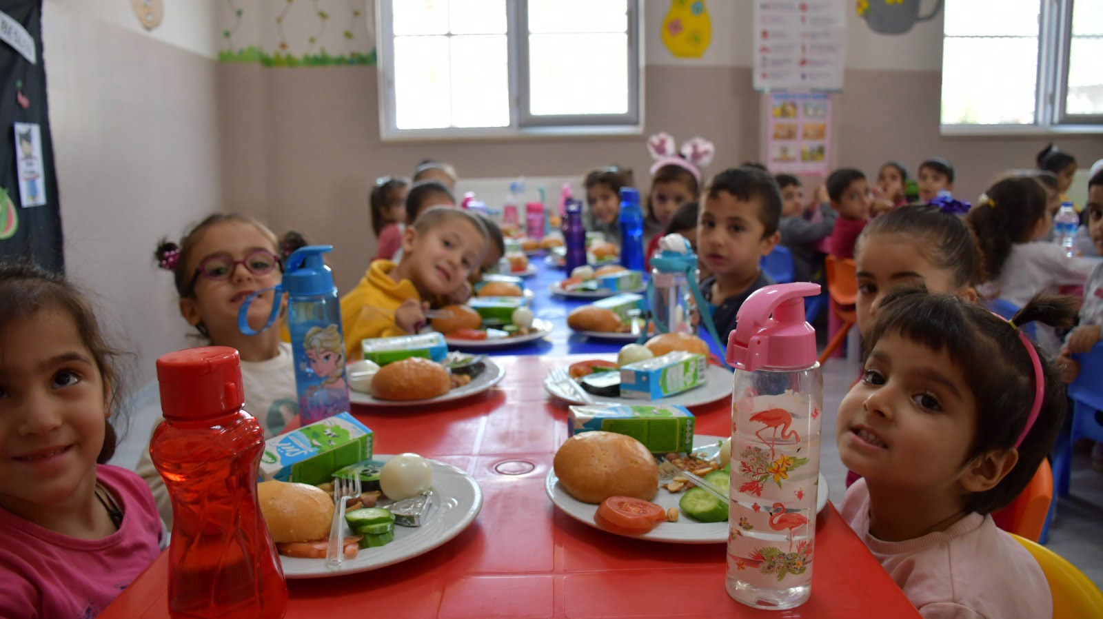 Siirt'te 15 Bin Öğrenci Ücretsiz Yemek Hizmetinden Yararlanıyor