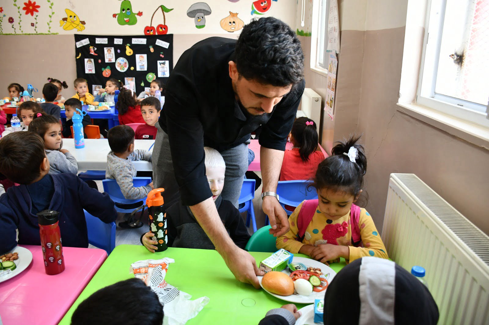 Siirt'te 15 Bin Öğrenci Ücretsiz Yemek Hizmetinden Yararlanıyor