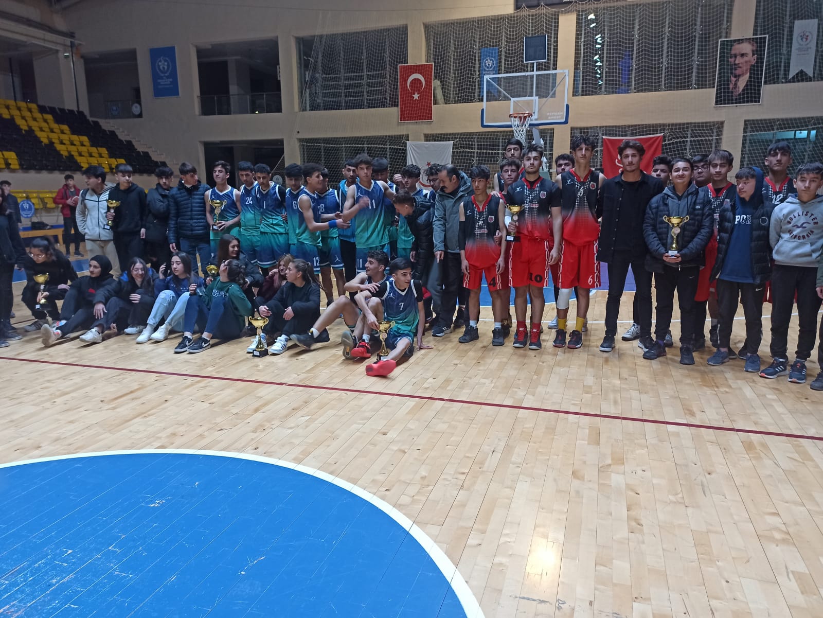 Siirt’te Basketbol Yerel Lig Final Müsabakaları Yapıldı