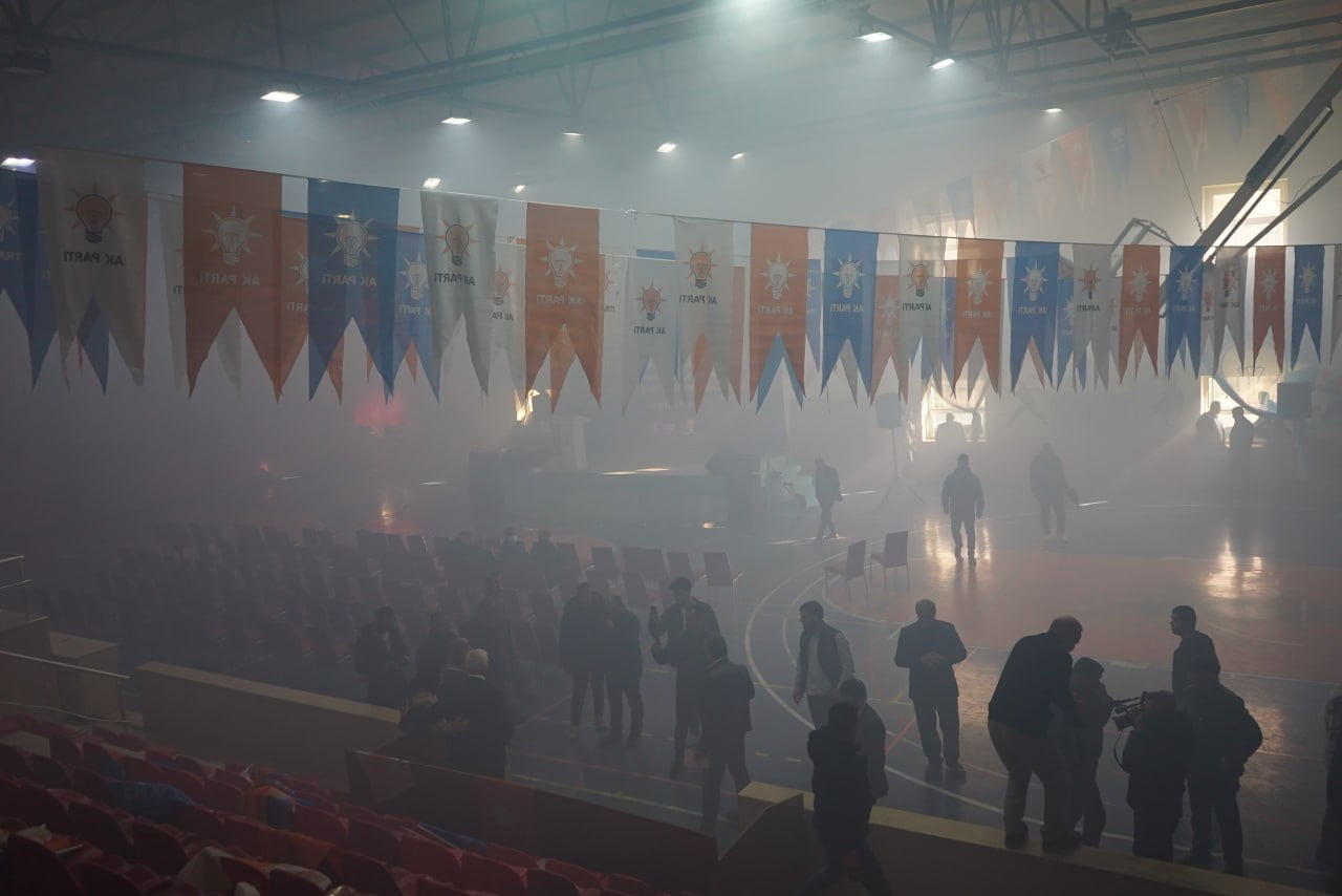 Ak Partili İlbaş: Tuncer Bakırhan Siirt’i Yaktı!