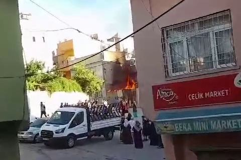 Siirt’in Batı Mahallesi’nde Yangın