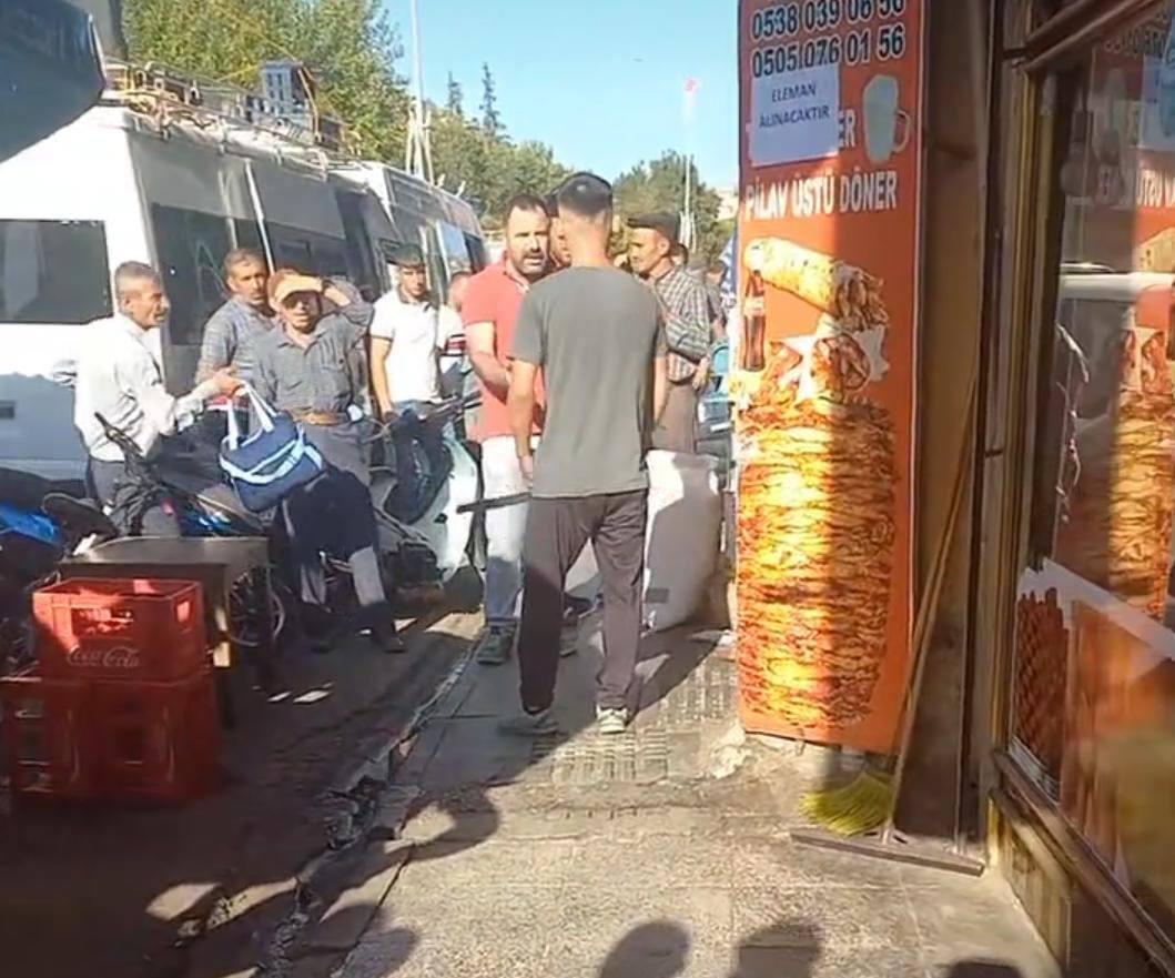 Siirt’te Döner Bıçaklı Kavga