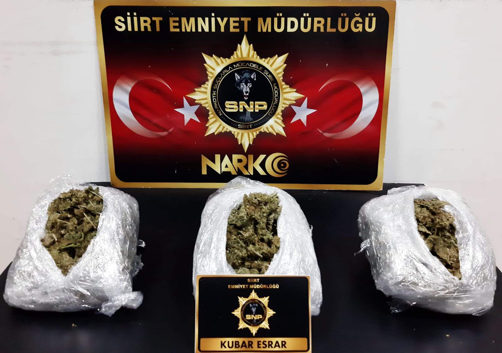 Siirt’te 2 Kilo 400 Gram Esrar Yakalandı