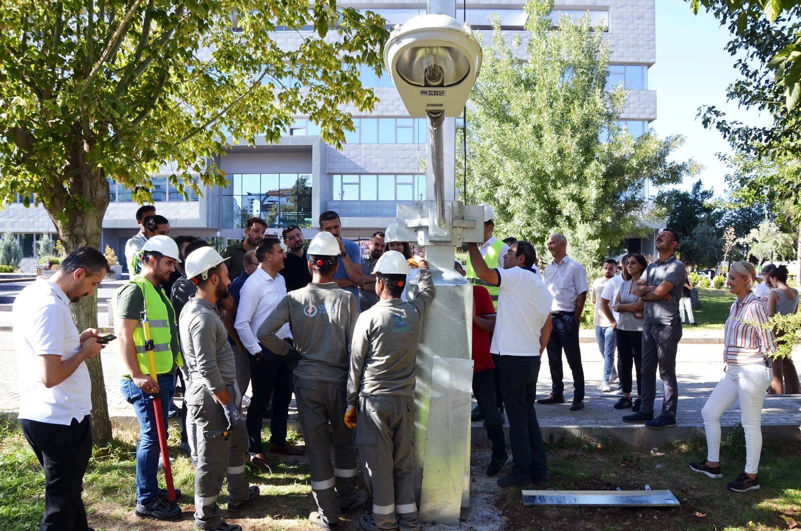 Dicle Elektrik’ten Ekosisteme Sürdürülebilir Aydınlatma Çözümü