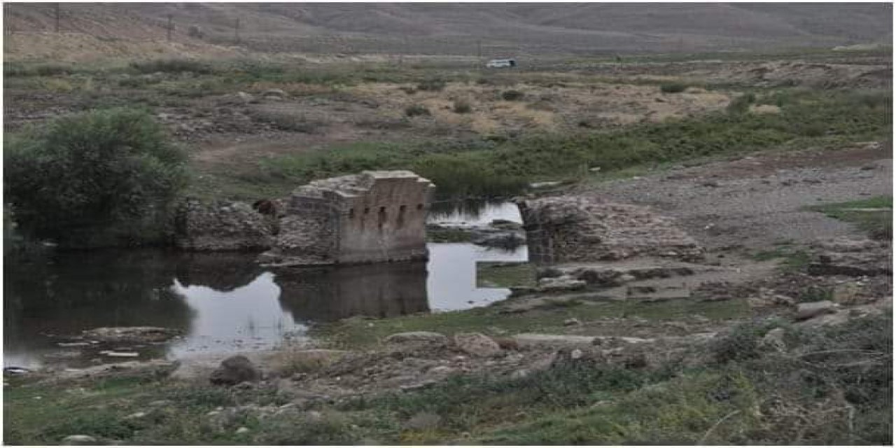 Şırnak’ta Suriye Sınırında Bulunan Tarihi Köprü Yok Oluyor