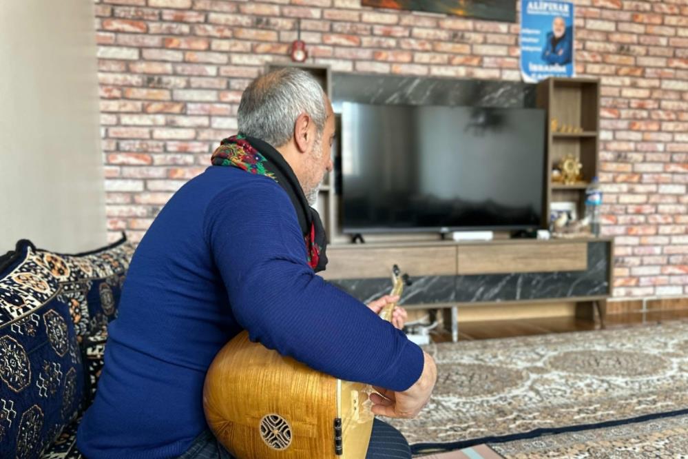 Sanatçılıktan Mahalle Muhtar Adaylığına