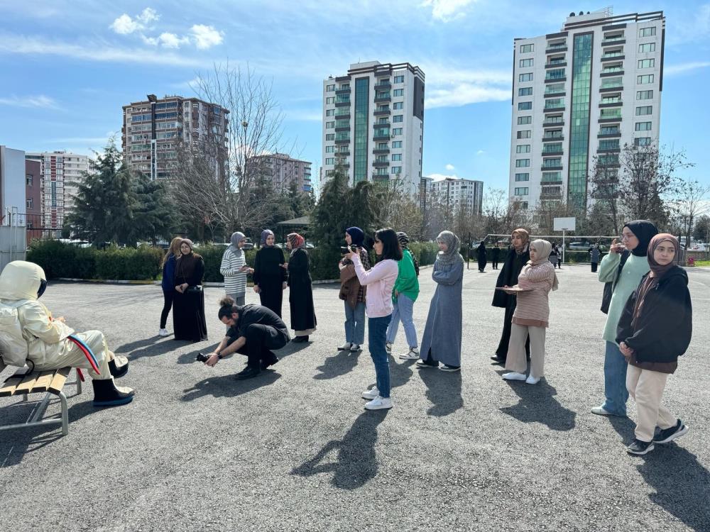 Görme Engelli Çocukların “Hayallerinin Fotoğrafını” Çektiler