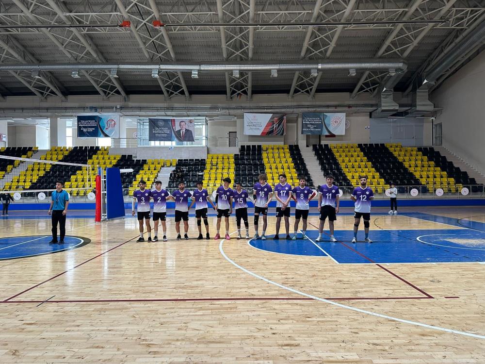 Siirt Belediyesi Voleybol Takımı Bölge Şampiyonasına Katılıyor